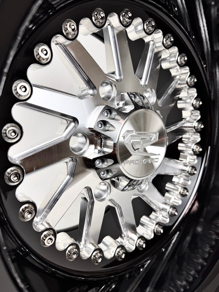 Cyclone - FF Forged Silver Maverick R 6x139.7